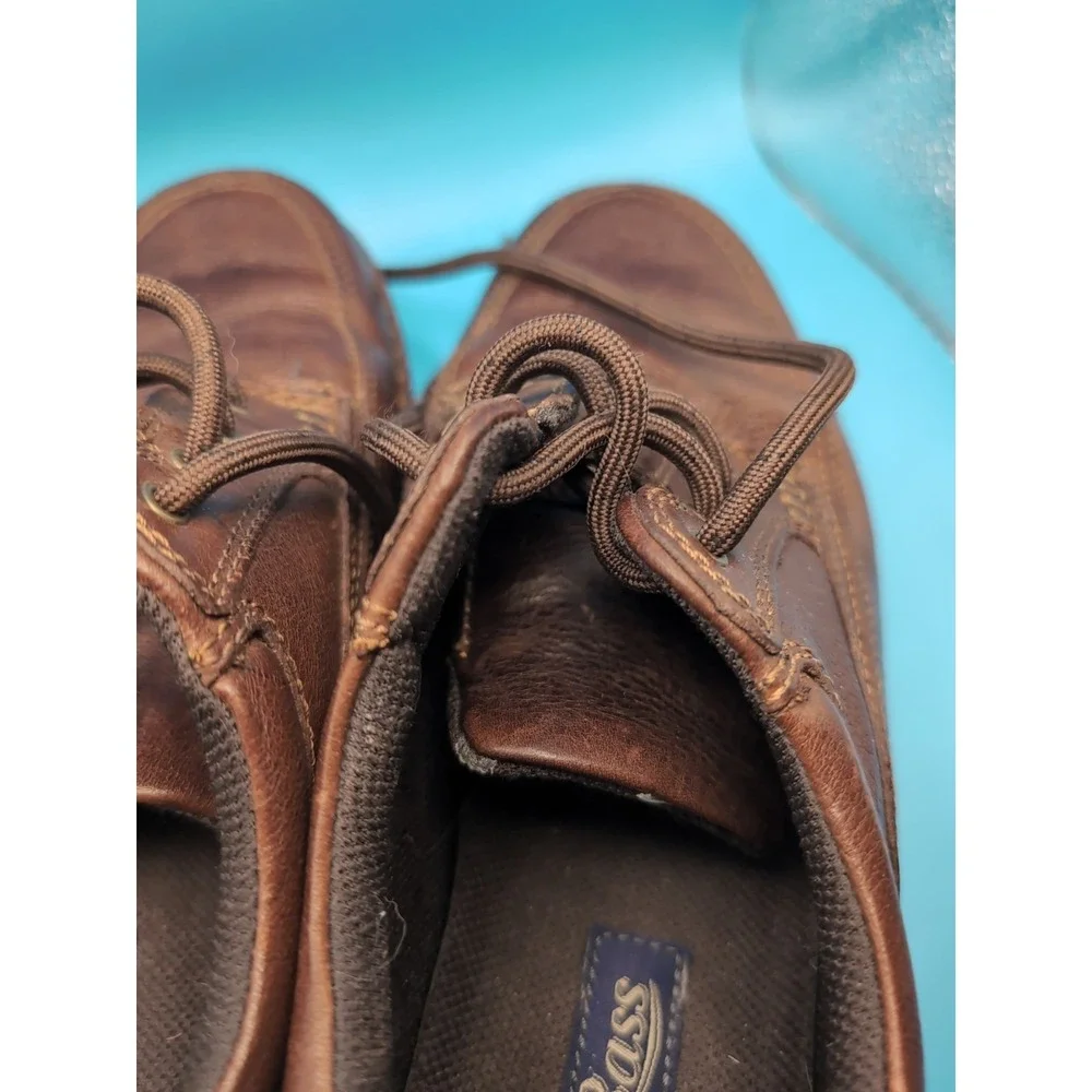MEN'S G.H. BASS BROWN‎ LEATHER WALKING  SHOES SIZE 8M
